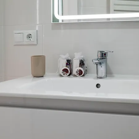 Fantastico Estudio En *